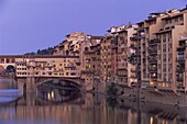 Ponte Vecchio over the River Arno, Florence, UNESCO World Heritage Site, Tuscany, Italy, Europe