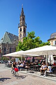 Cafe and Duomo, Walther Platz, Bolzano, Bolzano Province, Trentino-Alto Adige, Italy, Europe