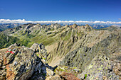 View from summit of Zwieselbacher Rosskogel to Hoher Wasserfalle, Acherkogel, Gamskogel, Sulzkogel and Zwoelferkogel, Zwieselbacher Rosskogel, Sellrain, Stubai Alps, Tyrol, Austria