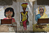 Spain, Catalonia, Barcelona, Carrer de Sant Raphaël, face painting wall