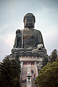 Tian Tan Buddha Statue beim Kloster Po Lin, Lantau Insel, Hongkong, China, Asien