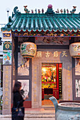 Gate of a small Mazu temple, Chinese temple, shrine, traditional architecture, Shek O, Hong Kong, China, Asia