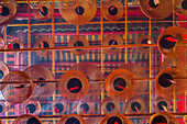 Hongkong, Räucherspiralen, von unten ins Dach, Rauch, Glut, rot, kreisrund, Man Mo Tempel, grafisch, Hong Kong Island, Tradition, Glaube, Religion, Detail, China, Asien