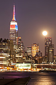 Hudson River, Midtown, Empire State Building, Manhattan, New York, USA