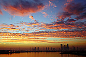 Morgendämmerung, Wolken, Hafen, Port Zayed, Abu Dhabi, Vereinigte Arabische Emirate, VAE