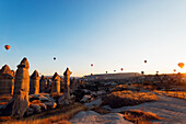 Balloon flight over Goreme, UNESCO World Heritage Site, Goreme, Cappadocia, Anatolia, Turkey, Asia Minor, Eurasia