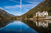 hotel dominant le lac de champex, champex, canton du valais, suisse