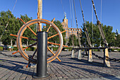 Promenade in the harbour, Gothenburg, Bohuslän,  Götaland, Västra Götalands län, South Sweden, Sweden, Scandinavia, Northern Europe, Europe
