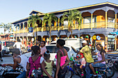 Karneval in Las Terrenas, Samana, Dominikanische Republik, Antillen, Karibik