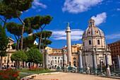 Trajan´s Forum, Foro di traiano, Santa Mar’a di Loreto Church, Roman Forum, Rome, Lazio, Italy, Europe.