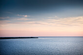 Blick über das Meer von Piran nach Kroatien, Slowenien, Adria, Mittelmeer, Europa