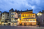 Place de l´Hôtel de Ville, Chambery, Rhône-Alpes, France.