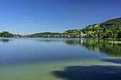 Lake Schliersee with village Schliersee in background, lake Schliersee, Bavarian Alps, Upper Bavaria, Bavaria, Germany