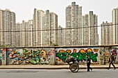 Graffities outside ´50 Moganshan Lu´ also called ´M50´, a contemporany art district, Shanghai, China, Asia.