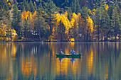 Angler auf dem Silver Lake , Sierra Nevada , California , U.S.A. , America