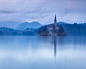 Europe, Slovenia, Upper Carniola. Iconic landscape of the lake of Bled.