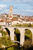 Switzerland, Canton of Fribourg, Fribourg, Saint Nicolas Cathedral and Zaehringen Bridge