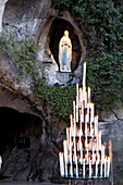 France, Hautes Pyrenees, Lourdes, The Immaculate Conception statue as she appeared to Bernadette Soubirous in Grotto of Massabielle, Pictures taken with the authorization of the Sanctuaires Notre Dame de Lourdes (Our Lady of Lourdes Sanctuaries)