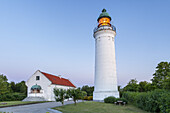 Leuchtturm Stevns Fyr am Stevns Klint, Højerup, Store Heddinge, Halbinsel Stevns, Insel Seeland, Dänemark, Nordeuropa, Europa