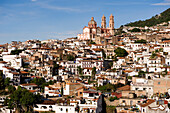 Mexico, Guerrero state, Taxco, the old city that overlooks Santa Prisca Cathedral