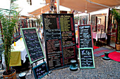 France, Bouches du Rhone, Aix en Provence, restaurant on the Place des Cardeurs