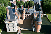 Frankreich, Eure et Loir, Maintenon, das Schloss (Luftbild)