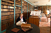 Frankreich, Côte d'Or, Semur en Auxois, die Bibliothek (historische) in der Stadt