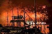 France, Finistere, Brest, International Festival of the Sea, Brest 2008, fireworks of the July 14th