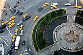 Vereinigte Staaten von Amerika, New York City, Colombus Kreis mit der Statue von Christophe Colomb vom Oriental Mandarin Hotel gesehen