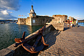 France, Finistere, Concarneau with the Ville close (Closed City) entrance in the background