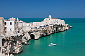 Punta San Francesco and old town, Vieste, Gargano, Foggia Province, Puglia, Italy, Europe