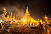 Shwedagon Pagoda, Yangon (Rangoon), Myanmar (Burma), Asia