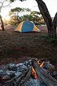 Camp near the shores of Lake Geirdner, Lake Geirdner, Australia, South Australia