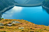 Blick auf Stausee Zillergrund, Reichenspitzgruppe, Zillertaler Alpen, Tirol, Österreich
