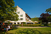 Biergarten, Weingut Haltnau, Meersburg, Bodensee, Baden-Württemberg, Deutschland