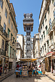 Elevador de Santa Justa, historischer Aufzug in Baixa, Stahl, Stadtzentrum, verbindet Baixa mit Chiado, Lissabon, Portugal