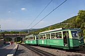 Zahnradbahn zum Drachenfels oberhalb Königswinter, Mittelrheintal, Nordrhein-Westfalen, Deutschland, Europa