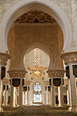 Kronleuchter, Scheich Zayed Moschee, Abu Dhabi, Vereinigte Arabische Emirate, Mittlerer Osten