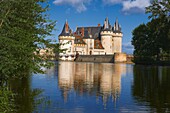 Sully sur Loire, Castle, Chateau de Sully sur Loire, Loire Valley, UNESCO World Heritage Site, Loire River, Loiret department, Centre region, France, Europe.