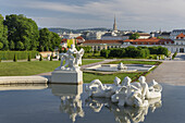 Statues, basin, Belvederegarten, Belvedere Palace, 3rd district Landstrasse, Vienna, Austria