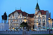 Romania, Crisana, Oradea, Piata Unirii, Black Eagle Palace,.