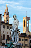 Fountain of Neptune frames the Palazzo del Bargello, Florence, UNESCO World Heritage Site, Tuscany, Italy, Europe