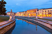 Europe, Italy, Veneto, Padua, Prato della Valle lighted at dusk