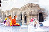 Hindu holy men at Pashupati Temple, UNESCO World Heritage Site, Kathmandu, Nepal, Asia