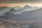 Plateau des Bals von San Martino, San Martino di Castrozza, Trento Provinz, Dolomiten, Trentino Alto Adige, Italien, Europa, Plateau bei Sonnenaufgang