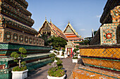 Touristen im Wat Pho, Bangkok, Bangkok, Thailand