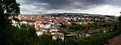 Blick über Cluj-Napoca vom Citadel-Hügel mit der Michaelskirche, Cluj-Napoca, Siebenbürgen, Rumänien, Europa
