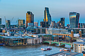 Stadt von London Skyline, Tower 42, The Cheesegrater und Walkie Talkie Wolkenkratzer, London, England, Großbritannien, Europa