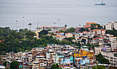 Luftaufnahme von Santa Teresa Favela in Rio de Janeiro