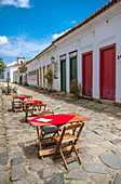 Tables at a street restaurant in Paraty at Costa Verde